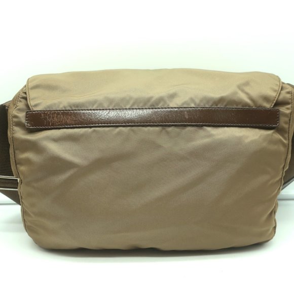 PRADA NYLON VELA MESSENGER BAG ARMY GREEN - Picture 6 of 11